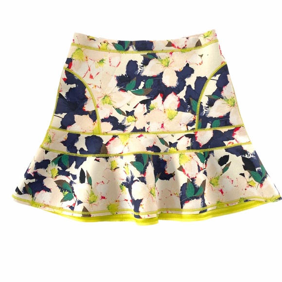 J Crew Floral Cove Neoprene Skirt SZ 6 - Picture 2 of 9